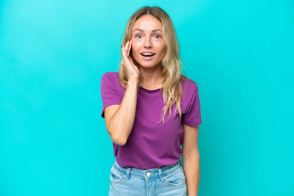 Young Russian Woman Isolated Blue Background Surprise Shocked Facial Expression — Stockfoto