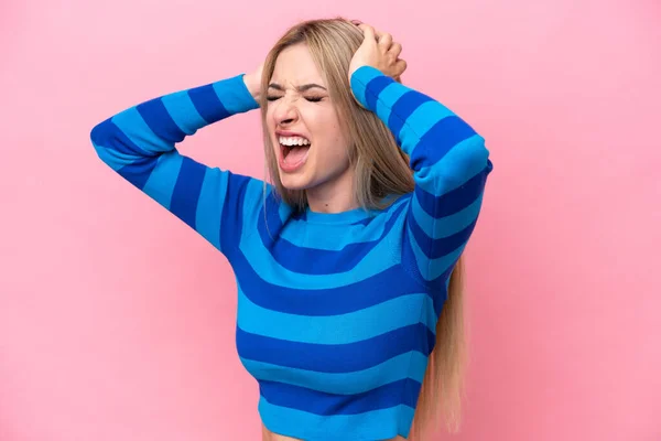 Pretty Blonde Woman Isolated Pink Background Stressed Overwhelmed — Fotografia de Stock