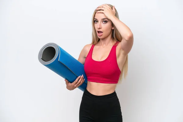 Joven Mujer Rubia Deportiva Que Clases Yoga Mientras Sostiene Una —  Fotos de Stock