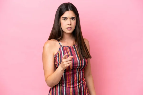 Young Brazilian Woman Isolated Pink Background Frustrated Pointing Front — Stockfoto