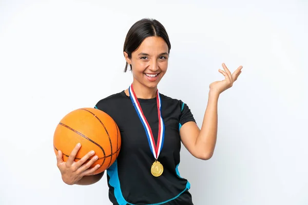 Young Basketball Player Woman Isolated White Background Extending Hands Side — Zdjęcie stockowe