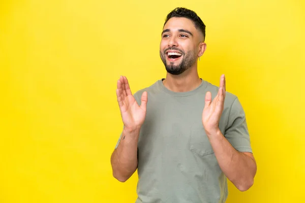 Young Arab Handsome Man Isolated Yellow Background Surprise Facial Expression — 스톡 사진