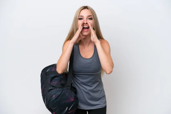 Young Sport Woman Sport Bag Isolated White Background Shouting Announcing — Stock fotografie