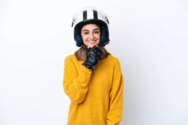 若いですCaucasian女性とともにオートバイヘルメット隔離上の白い背景幸せと笑顔 — ストック写真