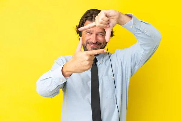 Telemarketer Dutch Man Working Headset Isolated Yellow Background Focusing Face — 图库照片