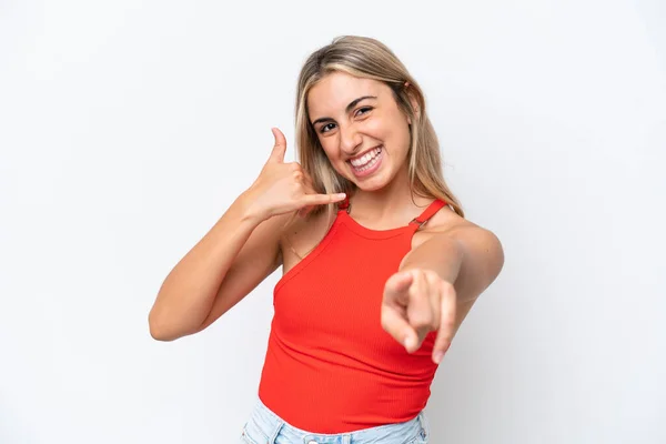 Jonge Blanke Vrouw Geïsoleerd Witte Achtergrond Maken Telefoon Gebaar Wijzen — Stockfoto