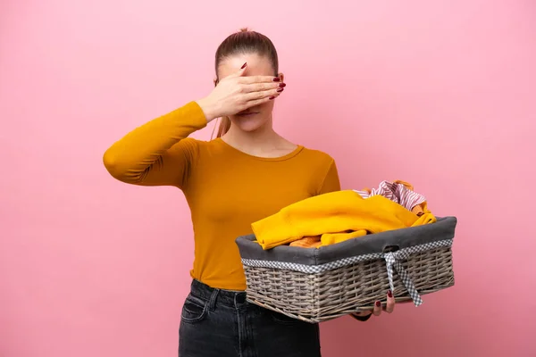Young Caucasian Woman Holding Clothes Basket Isolated Pink Background Covering — Foto de Stock