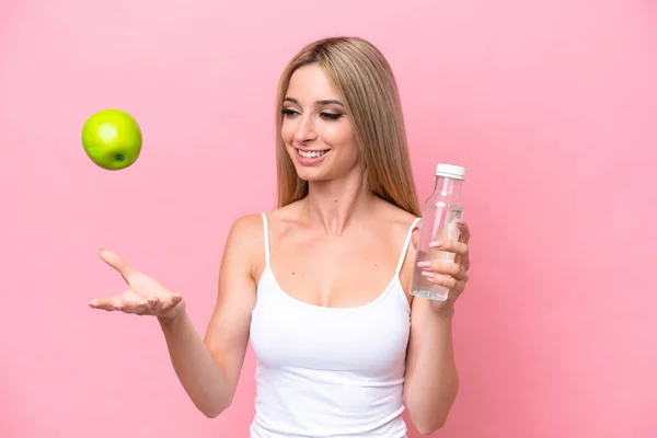 Pretty Blonde Woman Isolated Pink Background Apple Bottle Water — ストック写真