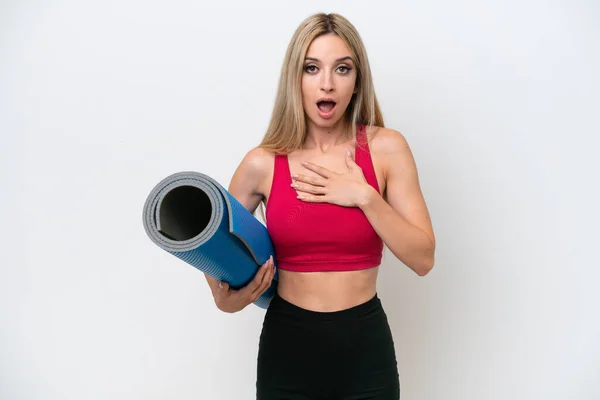 Joven Mujer Rubia Deportiva Que Clases Yoga Mientras Sostiene Una —  Fotos de Stock