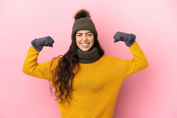 Young Caucasian Girl Winter Hat Isolated Purple Background Doing Strong — 图库照片
