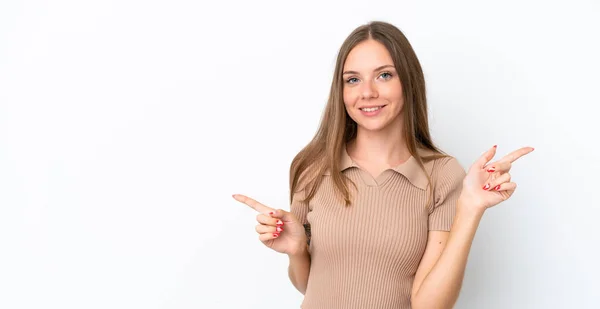 Jonge Litouwse Vrouw Geïsoleerd Witte Achtergrond Wijzend Vinger Naar Lateralen — Stockfoto