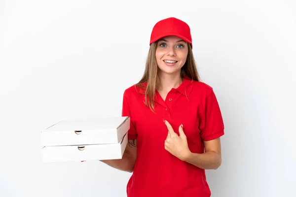 Consegna Pizza Donna Lituana Isolata Sfondo Bianco Con Espressione Facciale — Foto Stock