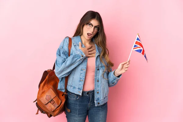 Young Woman Holding United Kingdom Flag Isolated Pink Background Surprised — 스톡 사진