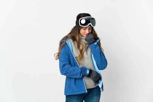 Lyžařka Snowboardovými Brýlemi Izolované Bílém Pozadí Pochybnostmi — Stock fotografie