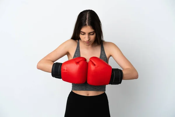 Mladá Běloška Žena Izolované Bílém Pozadí Boxerskými Rukavicemi — Stock fotografie