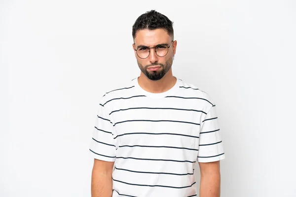 Ung Arabisk Stilig Man Isolerad Vit Bakgrund Med Sorgligt Uttryck — Stockfoto
