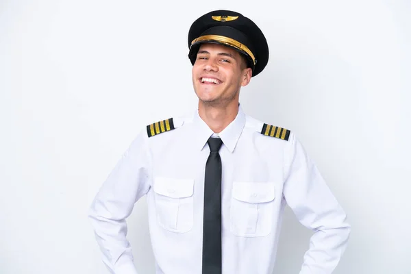 Airplane Caucasian Pilot Isolated White Background Posing Arms Hip Smiling — Stock Photo, Image