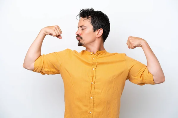 Joven Con Bigote Aislado Sobre Fondo Blanco Haciendo Gesto Fuerte — Foto de Stock