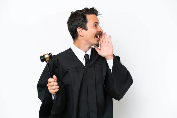 Young Judge Caucasian Man Isolated White Background Shouting Mouth Wide — Stock Photo, Image