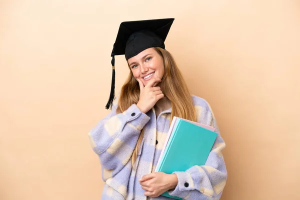 Mladá Studentka Přes Izolované Pozadí Šťastný Usmívající — Stock fotografie