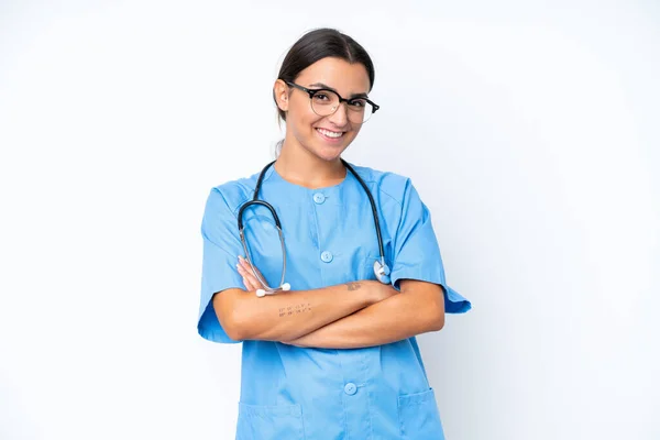 Jonge Verpleegster Vrouw Geïsoleerd Witte Achtergrond Houden Van Armen Gekruist — Stockfoto