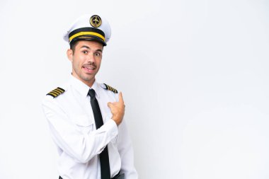 İzole edilmiş beyaz arka plan üzerinde uçak pilotu