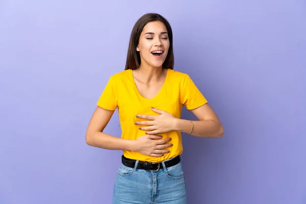 Giovane Donna Caucasica Sfondo Isolato Sorridendo Molto — Foto Stock