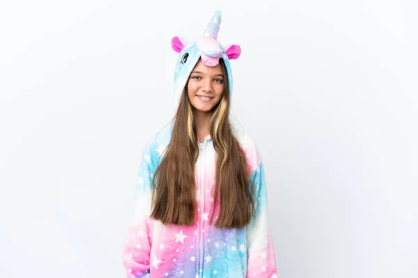 Niña Caucásica Usando Pijama Unicornio Aislado Sobre Fondo Blanco Riendo — Foto de Stock