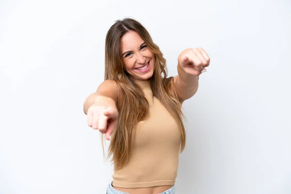 Mujer Joven Caucásica Aislada Sobre Fondo Blanco Apuntando Frente Con —  Fotos de Stock