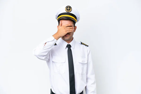 Pilota Aereo Sfondo Bianco Isolato Che Copre Gli Occhi Mano — Foto Stock
