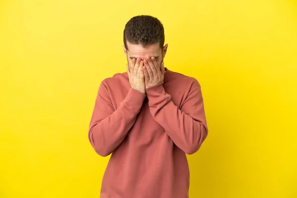 Handsome Blonde Man Isolated Yellow Background Tired Sick Expression — ストック写真