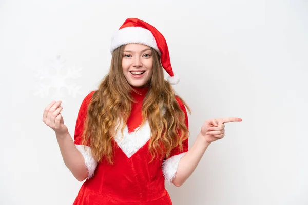 Joven Mujer Caucásica Con Vestido Navidad Sosteniendo Copo Nieve Aislado —  Fotos de Stock