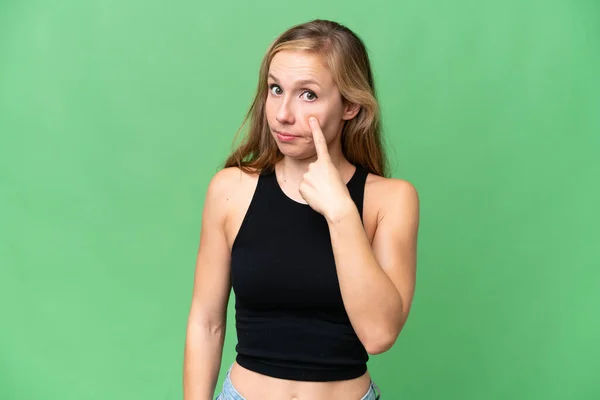 Giovane Donna Bionda Sfondo Isolato Mostrando Qualcosa — Foto Stock