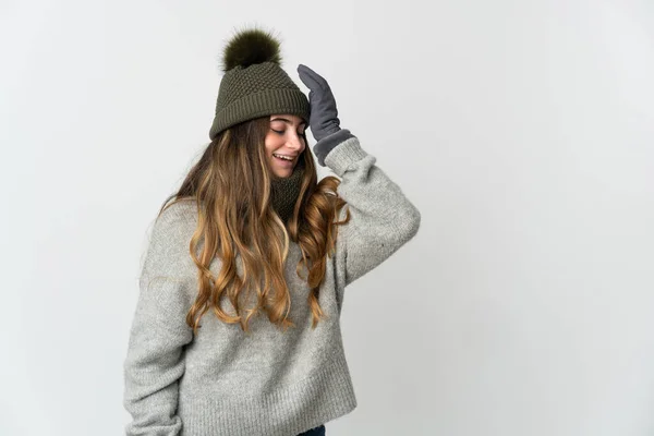 Mujer Joven Caucásica Con Sombrero Invierno Aislado Sobre Fondo Blanco — Foto de Stock