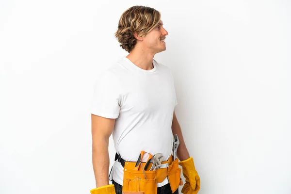 Young Electrician Blonde Man Isolated White Background Looking Side — Stock Photo, Image