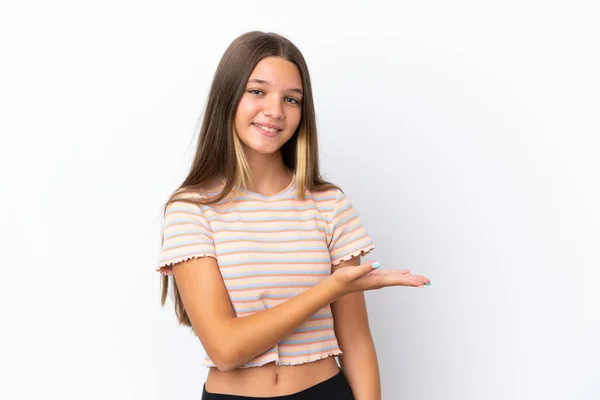 Pequena Menina Caucasiana Isolado Fundo Branco Apresentando Uma Ideia Olhar — Fotografia de Stock