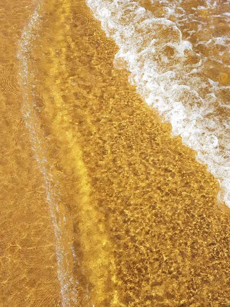 Crystal Clear Water Small Wave Washing Golden Sand — Stock Photo, Image