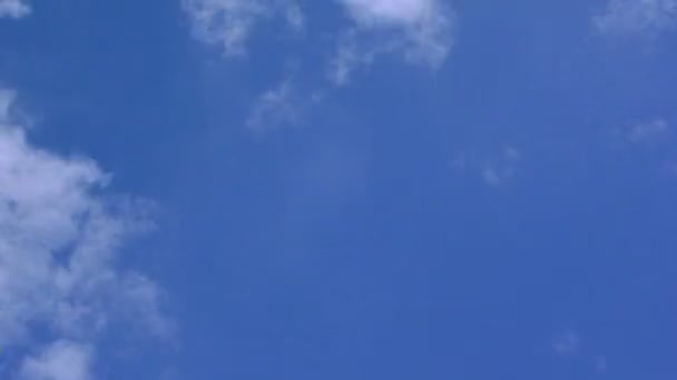 SUPER 35MM CAMERA - Dopo le nuvole di pioggia in primavera - time lapse — Video Stock