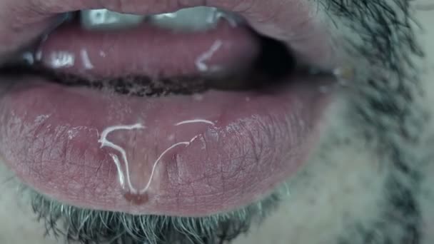 Adam ağız makro - ürkütücü — Stok video