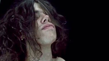 Genç rock yıldızı erkek müzik dans