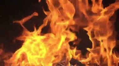 Hazırlık barbekü ateş