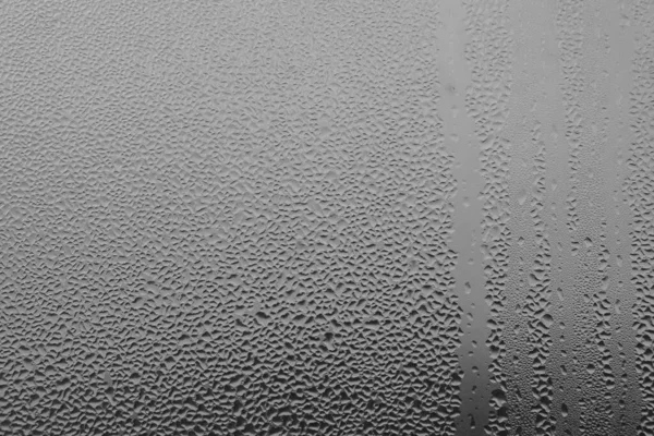 Krople Deszczu Szybie Szarym Tle Naturalny Wzór Kropel Deszczu Tekstura — Zdjęcie stockowe