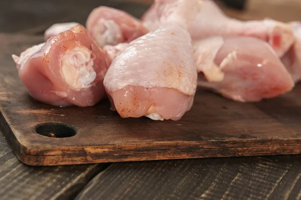 Chicken Thighs Wooden Table Raw Chicken Meat — Stock Photo, Image