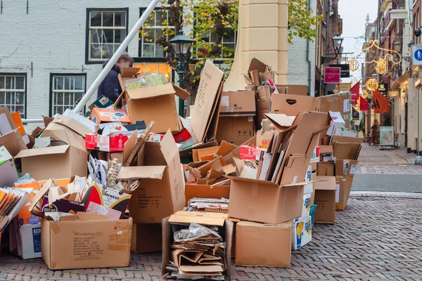 Las Tiendas Han Recogido Cajas Residuos Cartón Para Recogida Semanal —  Fotos de Stock