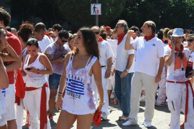 San fermin, yüksek sesli bir patlama gün