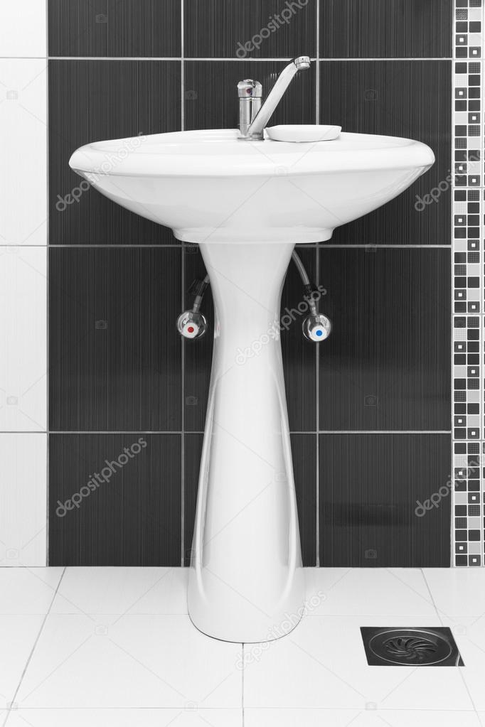 Ceramic washing sink Stock Photo by ©wabeno 19958365