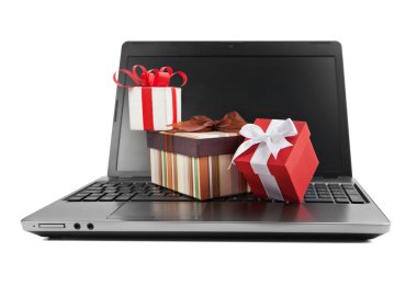 laptop ve hediyeler