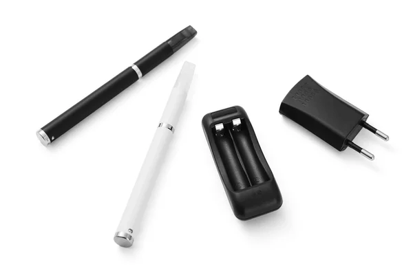 Cigarro electrónico (e-cigarro ) — Fotografia de Stock