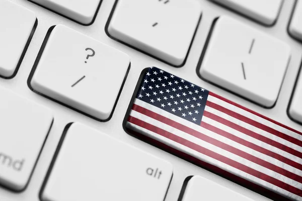 Amerykańską flagę na komputerze klucz — Zdjęcie stockowe