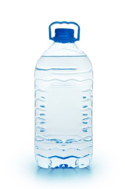 Bir şişe su.
